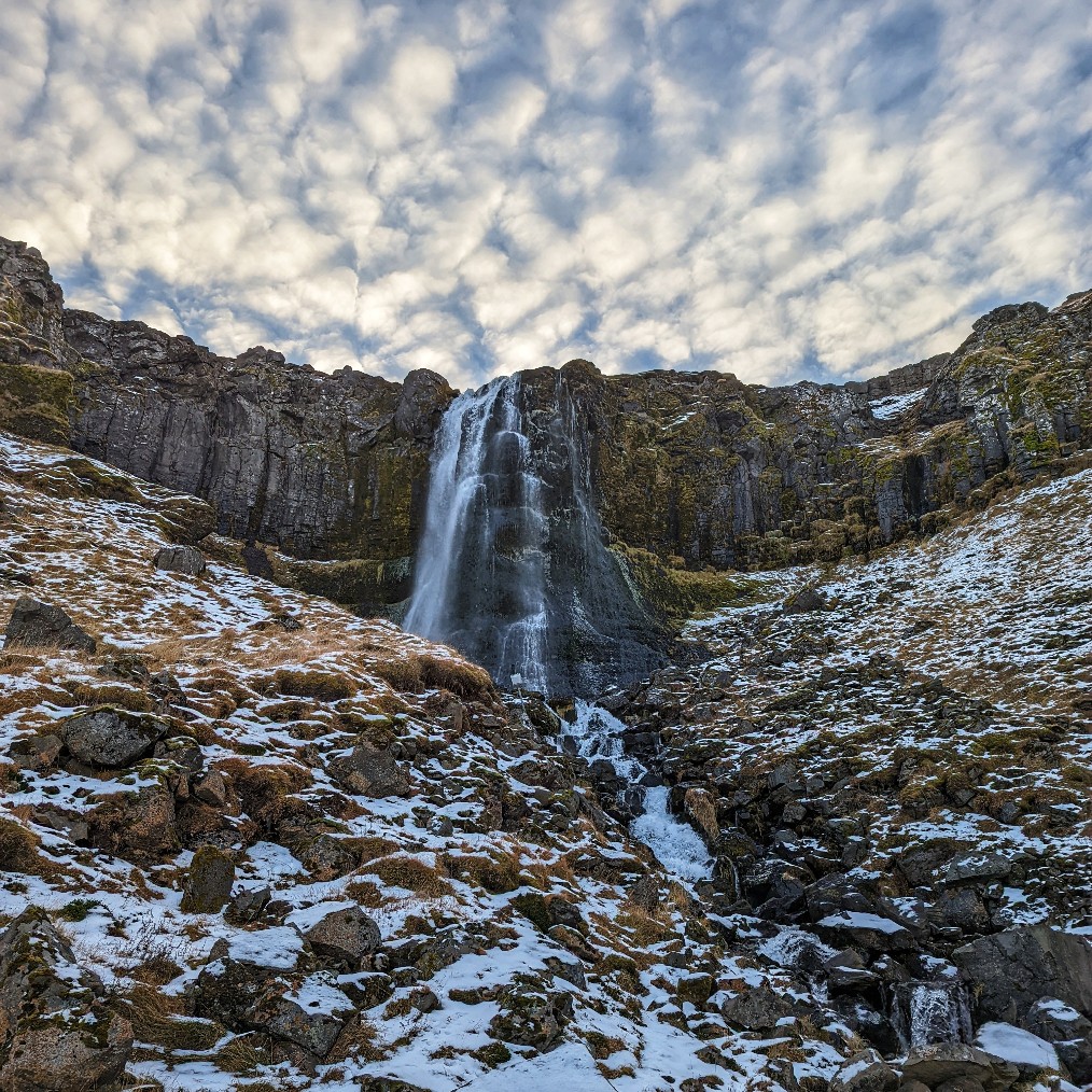 La cascade de Bæjarfoss